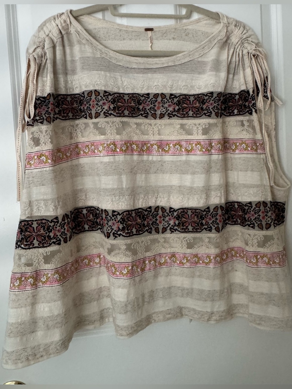 Boho Floral Stripe Sleeveless Top in Cream and Pink